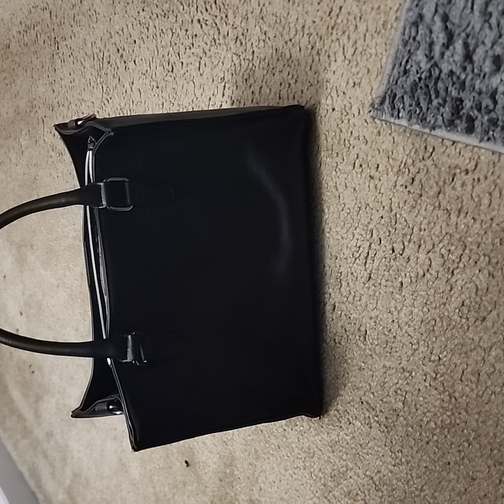 Purse - Picture 2 of 3
